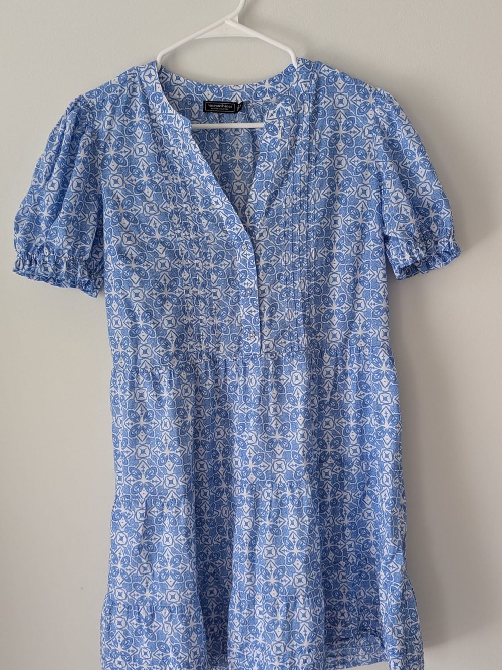 Vineyard Vines Blue and White Printed Short-Sleeve Tiered Dress